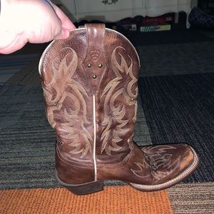 Ariat Square Toed Boots